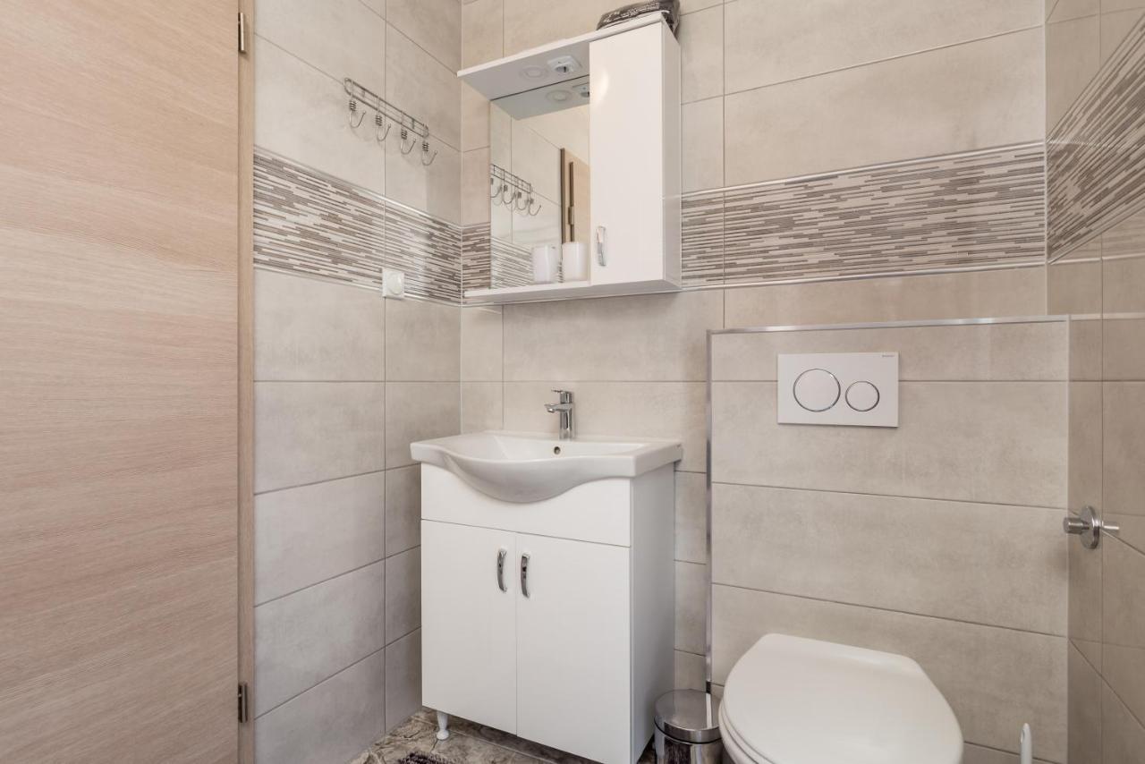 Apartment Dani-E.L. كاستاف المظهر الخارجي الصورة