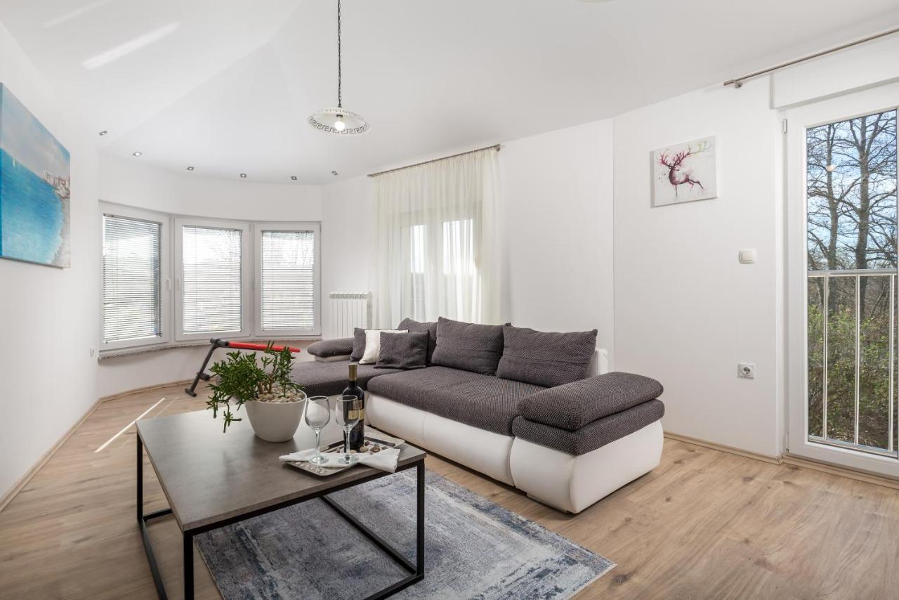 Apartment Dani-E.L. كاستاف المظهر الخارجي الصورة